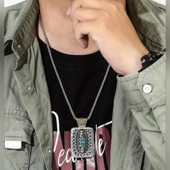 New! MEN'S .925 Silver Plated  6 Character Truth Mantra Spinner Charm Necklace. - Picture 2 of 8